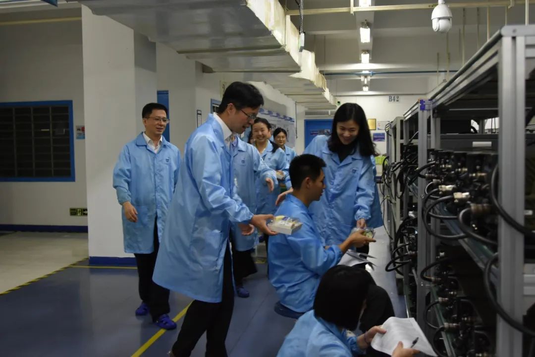 6��26��������������luck18xinli�����Ž����칫˾�ۺϹ�������������Դ����չ����һ��ר��ο���ж�������������Ϊȫ��Ͷ�롢ȫ�����������ص�����ʹ�������칫˾һ��Ա������������֯�����о�ע��������������һ��Ӫ��luck18xinli������ա���������.JPG